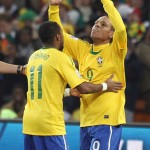Luis+Fabiano+BRA+scores+second+goal+Brazil+7r9d0jyyaS0l
