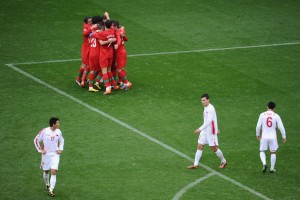 Portugal+v+North+Korea+Group+G+2010+FIFA+World+HoJPufvt8Nel[1]