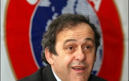 Platini:”ben tornato Napoli. Verrò al San Paolo”