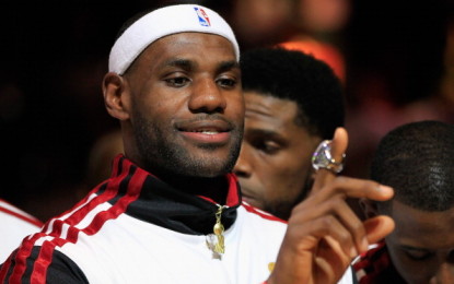 NBA: Debutto con sorpresa per i Lakers che perdono in casa con Dallas. Gli Heat regolano i Celtics nella gara dei veleni.