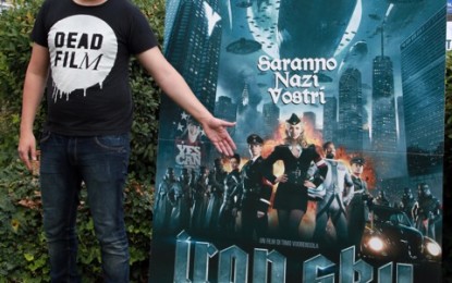 Iron Sky, la commedia fantascientifica da 7.5 milioni di euro, arriva in Italia l’11 ottobre. Il regista Timo Vuorensola ci racconta il ritorno dei nazisti sulla Terra.