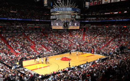 Gli Heat ricordano ai Nets chi sono i campioni in carica, e per Brooklyn si chiude la serie di 10 vittorie in 12 partite dell’ultimo mese. Il risultato finale è 102-89 per Wade e compagni.