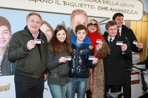 i cesaroni con monica scattini e il sindaco alemanno e l'amministratore atac