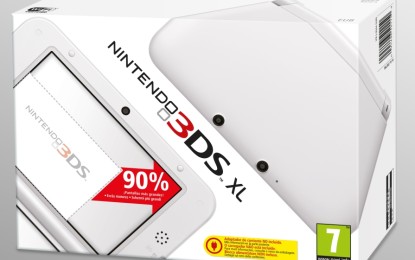 NINTENDO 3DS XL SI TINGE DI BIANCO