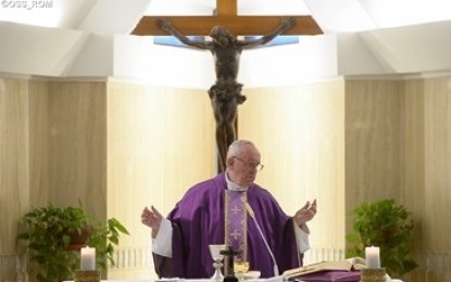 Papa Francesco: il perdono di Dio “dimentica” i peccati