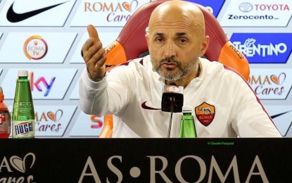 Roma, Spalletti: “Il Porto? Quando si perde, sbaglio sempre. De Rossi è dispiaciuto per l’espulsione, forse teneva troppo alla qualificazione