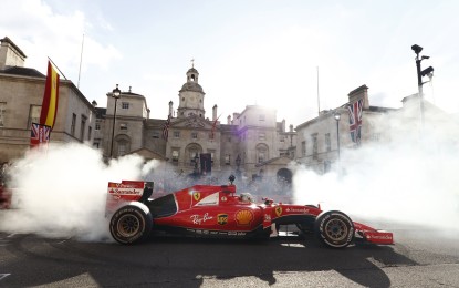 C’è scritto Silverstone, ma si legge svolta Mondiale. Al giro di boa del campionato, Ferrari e Mercedes pronte a dimostrare il proprio valore.