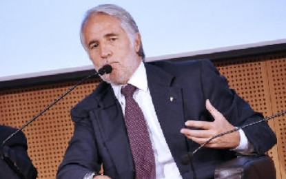 Malagò: “Doveroso rinviare, tutti d’accordo, le parole stanno a zero”