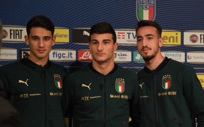 Orsolini, Castrovilli, Cistana: i nuovi arrivi della comitiva azzurra si presentano in conferenza stampa.