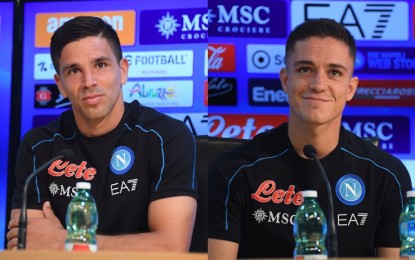 Simeone e Raspadori si presentano: “E’ un onore essere a Napoli. Giocare la Champions è un sogno”.