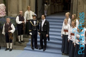Crown+Princess+Victoria+Sweden+arrives+church+X4b0TXRU1a3l[1]