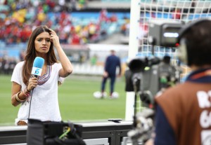 Sara+Carbonero+Arevalo+TV+reporter+Telecinco+pvCB7kxzdKUl