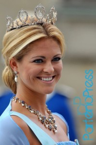Wedding+Swedish+Crown+Princess+Victoria+Daniel+v1DzbzCyw24l[1]