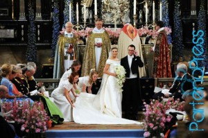 Wedding+Swedish+Crown+Princess+Victoria+Daniel+yggun8xyWOJl[1]