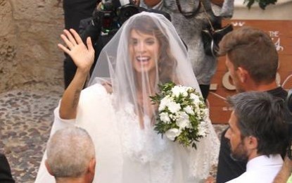 Nozze da favola in Sardegna per Elisabetta Canalis: ha detto sì a Brian Perry