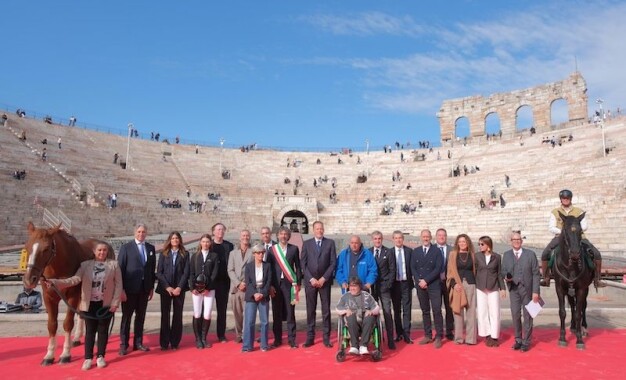 Fieracavalli 2026: presentata in Arena la 128ª edizione. Verona si conferma capitale mondiale dell’equitazione tra grandi numeri, sport e benessere animale