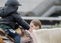 FIERACAVALLI PORTA IL BATTESIMO DELLA SELLA IN CITTÀ. Sabato 10 e domenica 11 ottobre, al Parco di via Murari Bra, le famiglie potranno vivere in anteprima il Battesimo della Sella, in attesa della 128ª edizione di Fieracavalli, in programma a Veronafiere dal 5 all’8 novembre