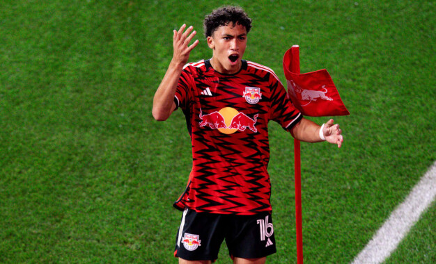 Blindato il Futuro: Perché il rinnovo di Julian Hall è il vero “Colpo dell’Anno” per i Red Bulls