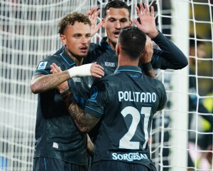 Il Napoli scaccia i fantasmi a Monza: secondo tempo da favola, Juric mastica amaro.